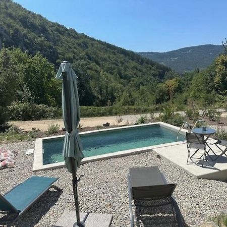 Gites Les Rochers De Plaisians Exterior photo