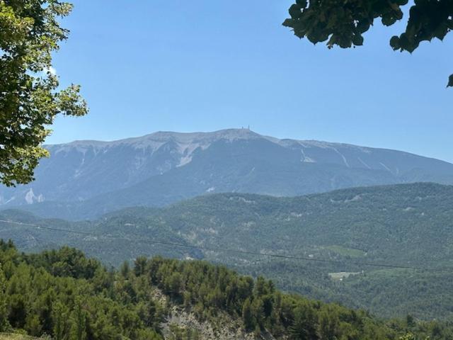 Gites Les Rochers De Plaisians Exterior photo